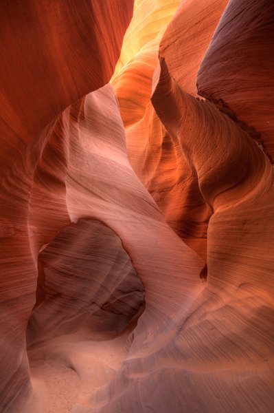 529 - antelope slot canyon - MILLER MARY - united states of america.jpg